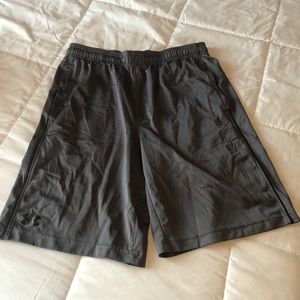 Men’s under Armour shorts